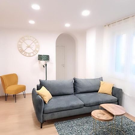 Apartment Luana Pula Luaran gambar